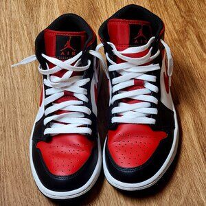 Jordan 1 Mid White Black Red (2022)
